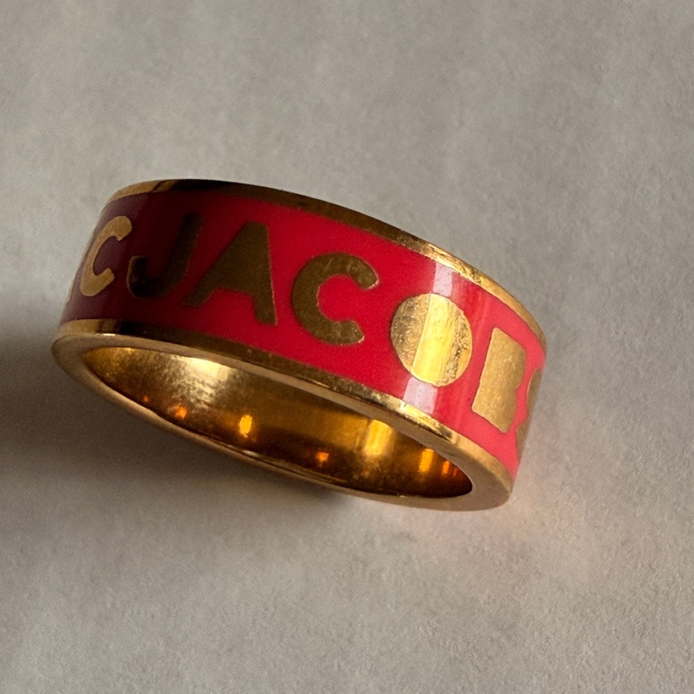 Marc by Marc Jacobs Bright Pink and Gold Band Ring Size 7